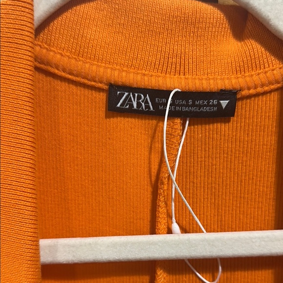 Zara Vibrant Orange V-Neck Mini Tennis Dress - Picture 2 of 4